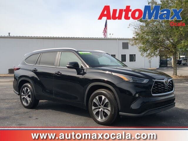 2024 Toyota Highlander XLE FWD