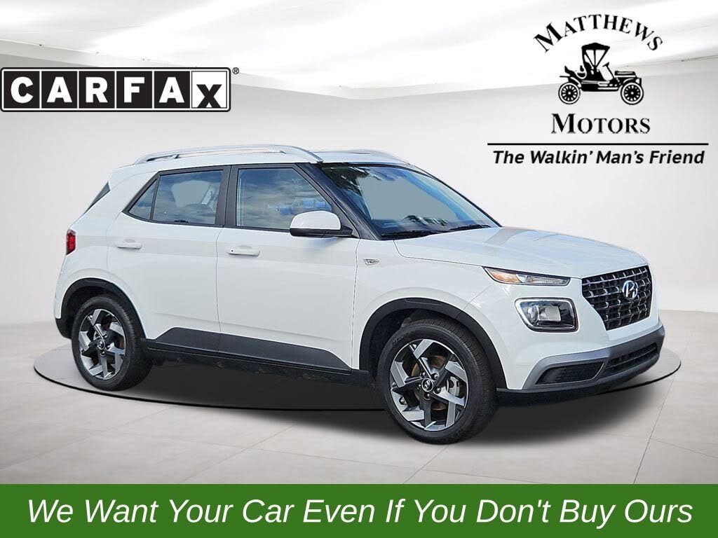 2025 Hyundai Venue SEL FWD