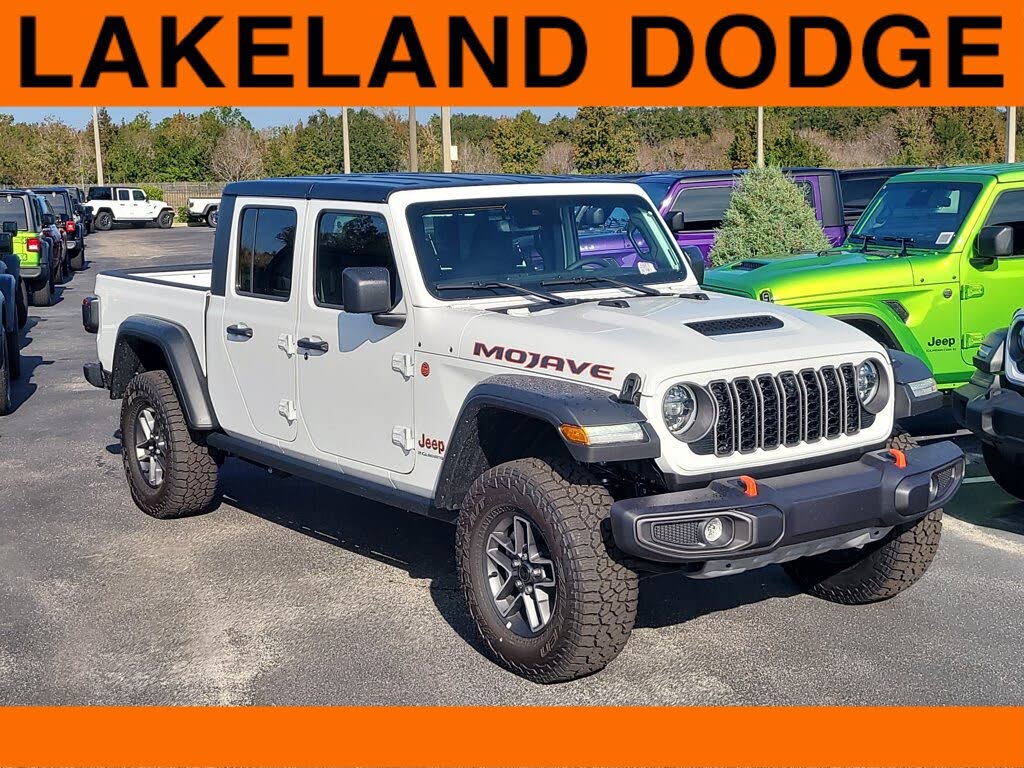 2025 Jeep Gladiator Mojave Crew Cab 4WD