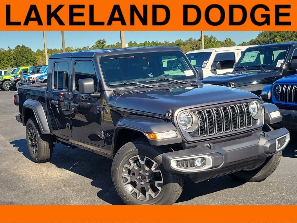 2025 Jeep Gladiator Sport S Crew Cab 4WD