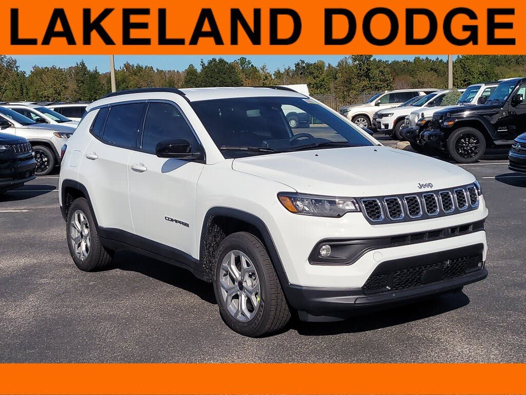 2026 Jeep Compass Latitude 4WD
