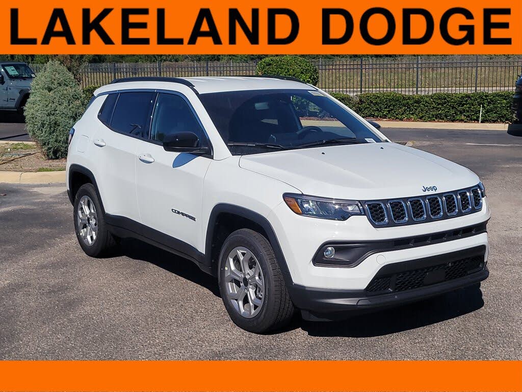 2026 Jeep Compass Latitude 4WD