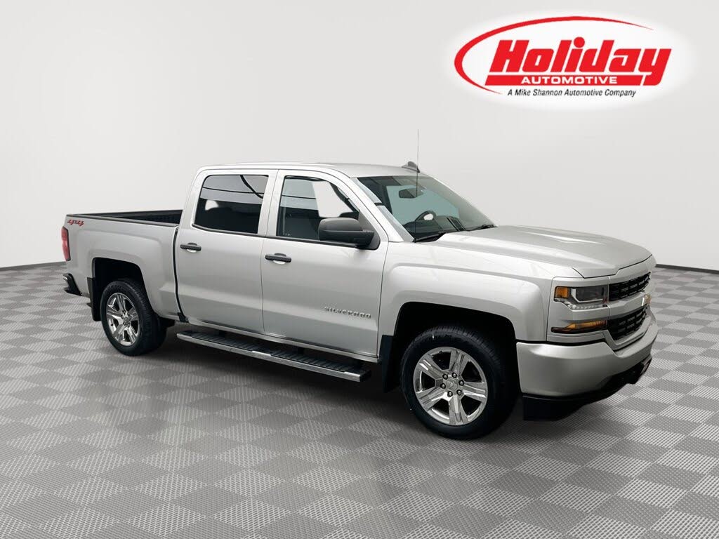 2018 Chevrolet Silverado 1500 Custom Crew Cab 4WD