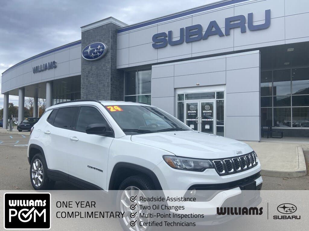 2024 Jeep Compass Latitude Lux 4WD