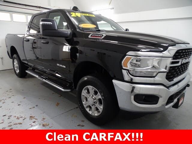 2024 RAM 2500 Big Horn Crew Cab 4WD