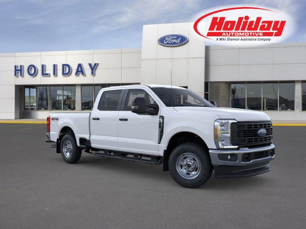 2026 Ford F-250 Super Duty XL Crew Cab 4WD