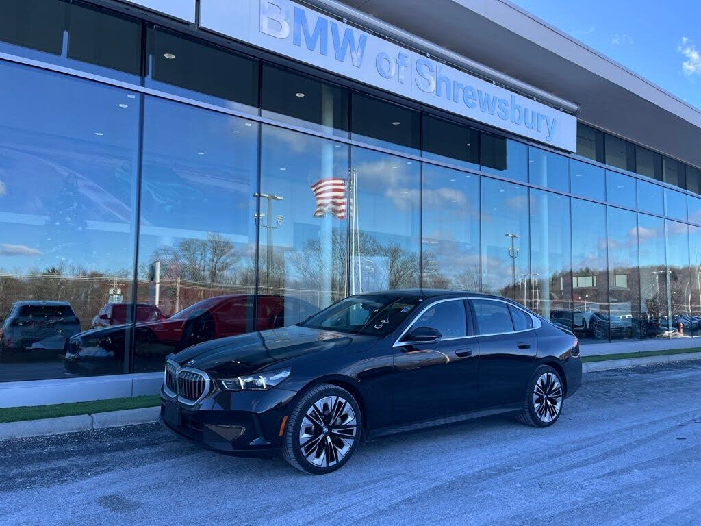 2024 BMW 5 Series 530i xDrive AWD