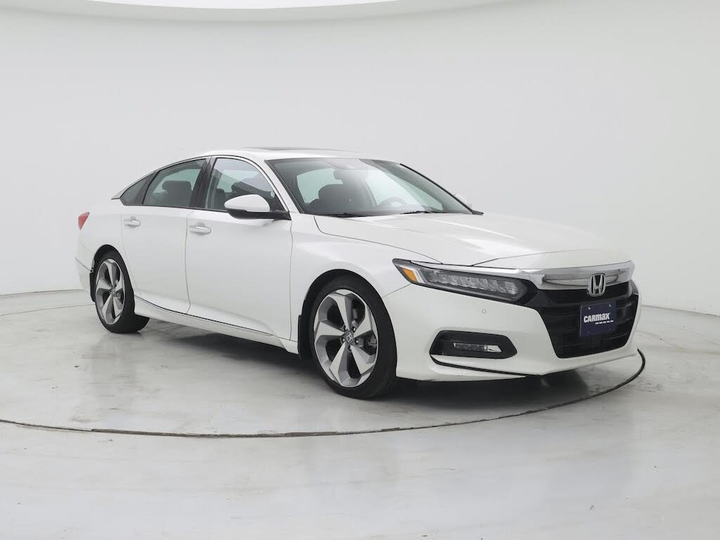 2018 Honda Accord 2.0T Touring FWD
