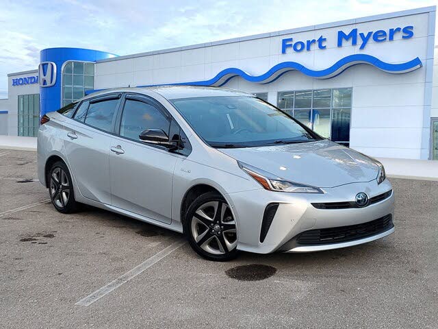 2019 Toyota Prius XLE FWD