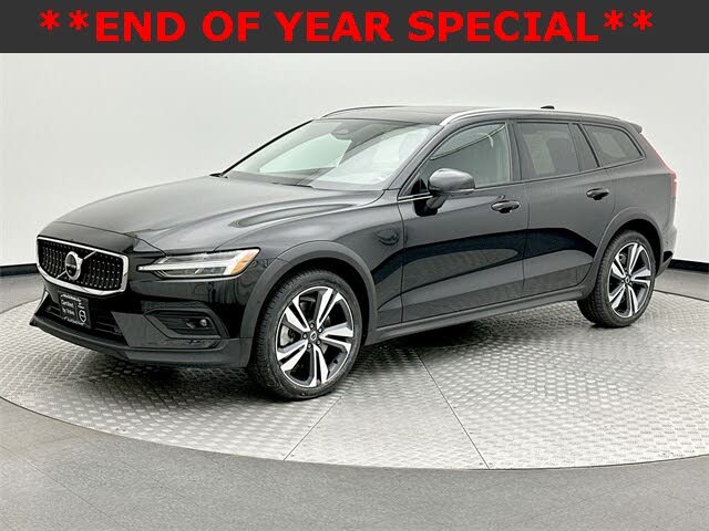 2023 Volvo V60 Cross Country B5 Plus AWD