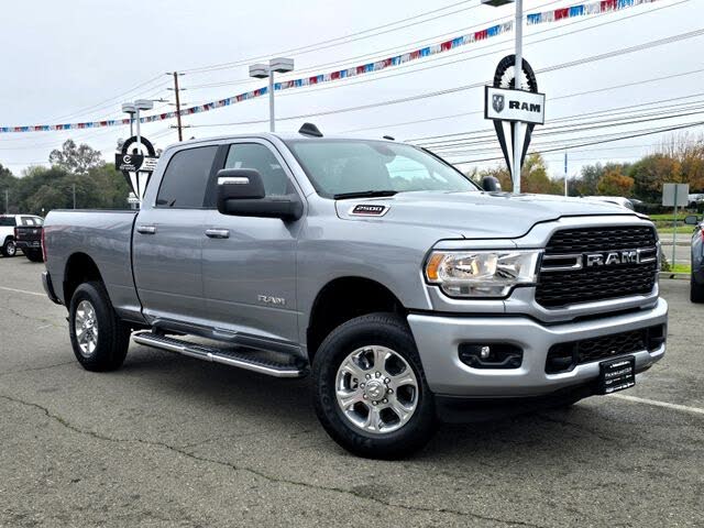 2024 RAM 2500 Big Horn Crew Cab 4WD