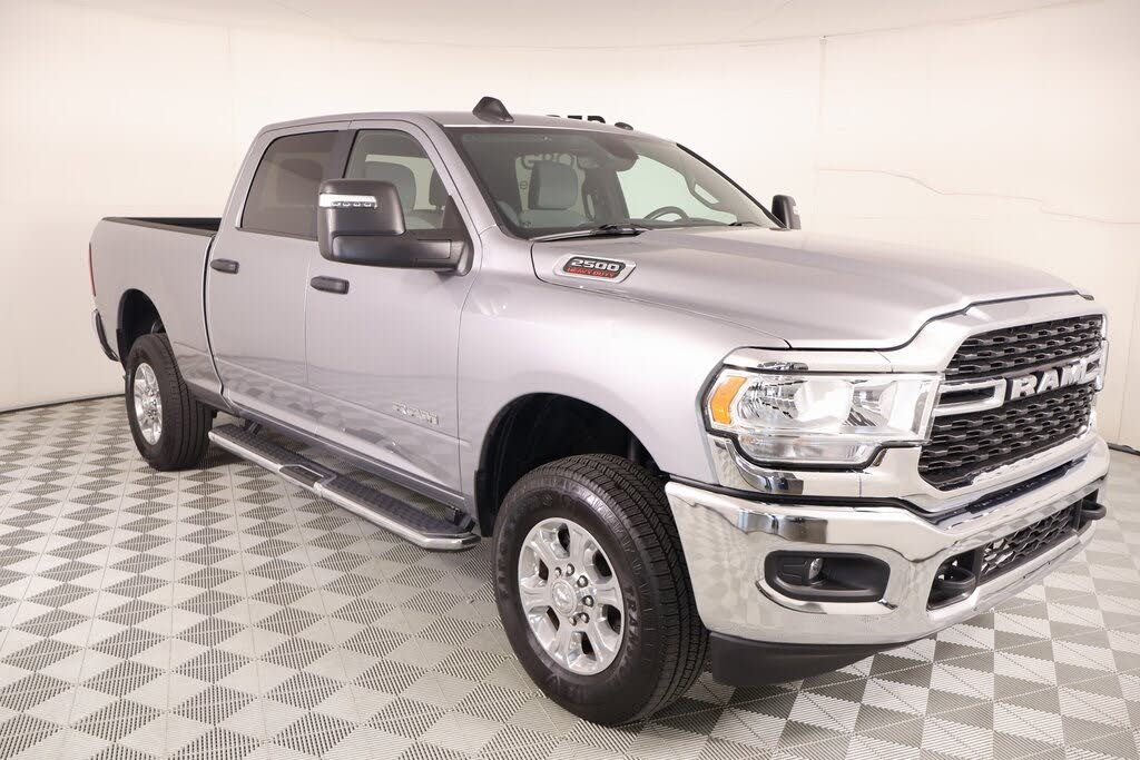 2024 RAM 2500 Big Horn Crew Cab 4WD