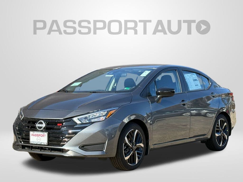 2025 Nissan Versa SR FWD