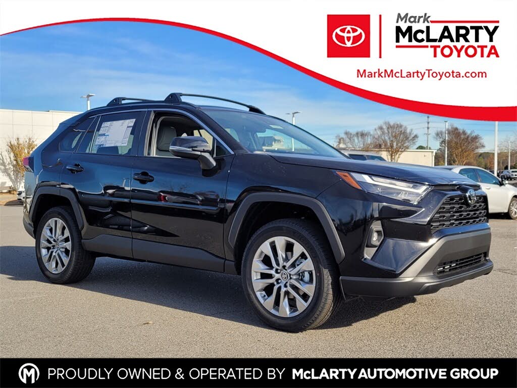 2025 Toyota RAV4 XLE Premium FWD