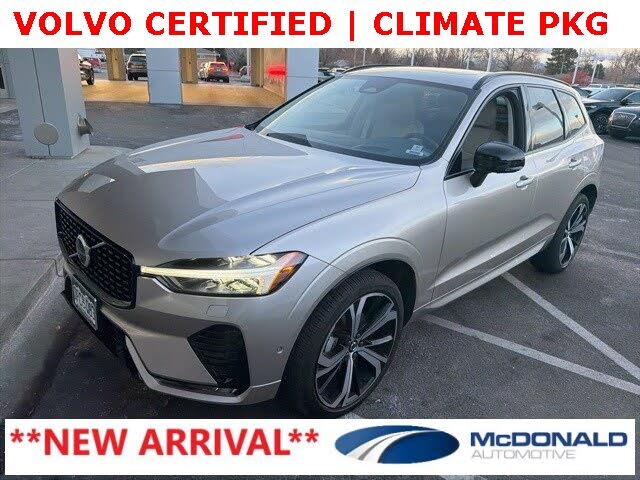 2025 Volvo XC60 B5 Ultra Dark Theme AWD