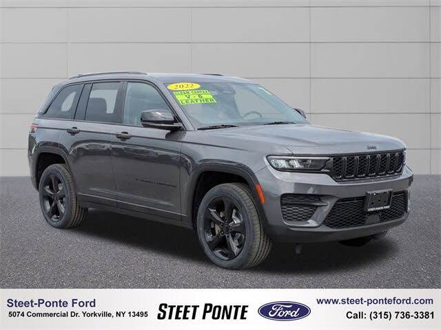 2022 Jeep Grand Cherokee Altitude 4WD