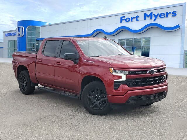 2024 Chevrolet Silverado 1500 RST Crew Cab 4WD