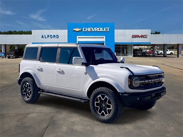 2024 Ford Bronco Outer Banks 4-Door 4WD