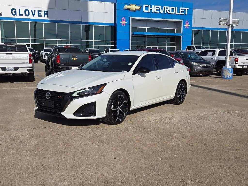 2024 Nissan Altima 2.5 SR FWD