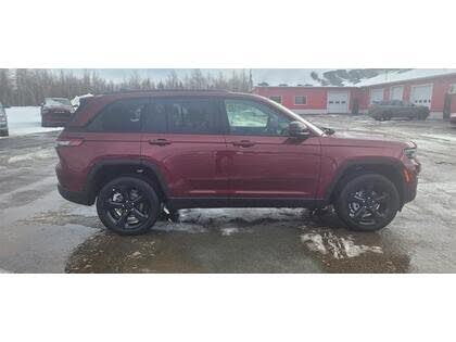 Jeep Grand Cherokee Altitude 4WD 2025