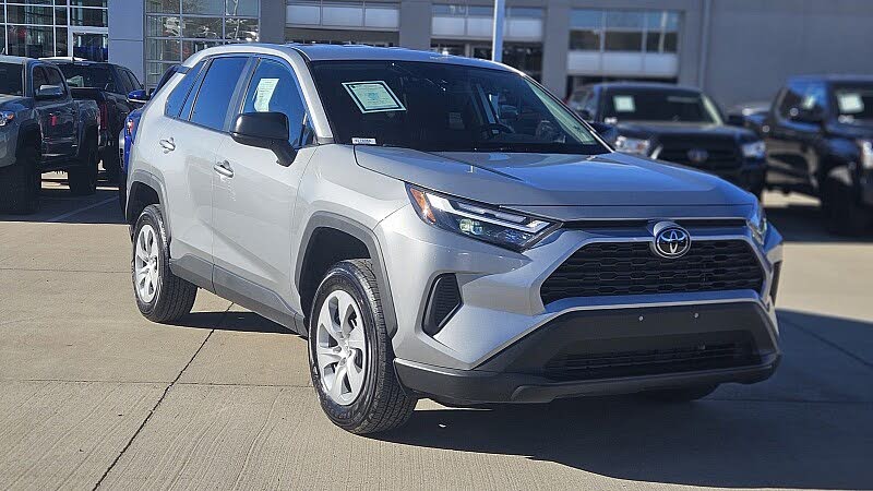 2025 Toyota RAV4 LE AWD
