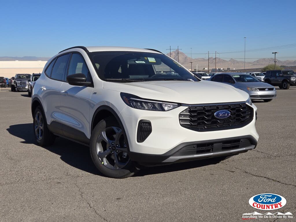 2026 Ford Escape ST-Line FWD