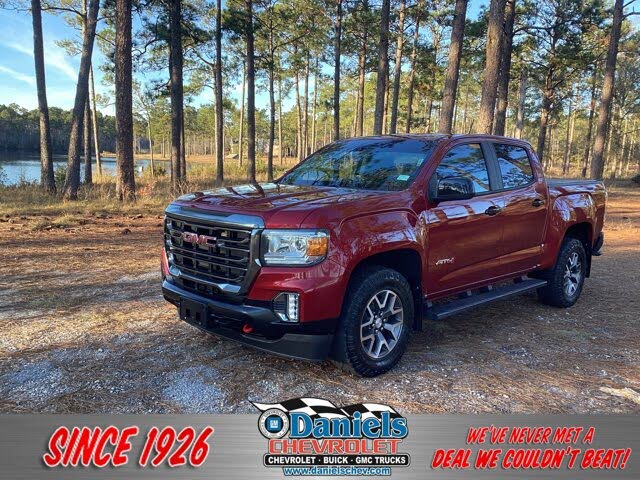 2022 GMC Canyon AT4 Crew Cab 4WD with Leather