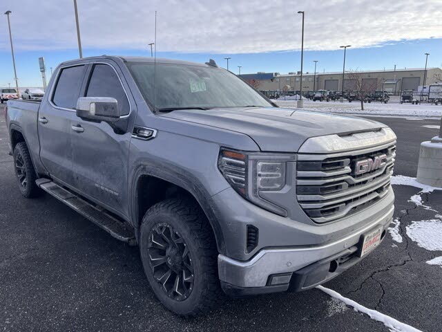 2024 GMC Sierra 1500 SLT Crew Cab 4WD
