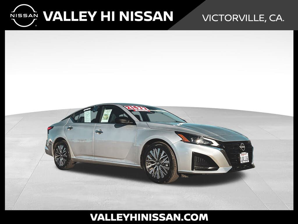 2024 Nissan Altima 2.5 SV FWD