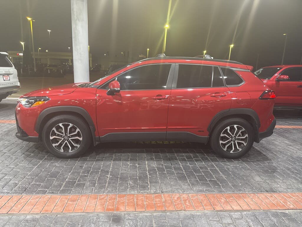 2024 Toyota Corolla Cross Hybrid SE AWD
