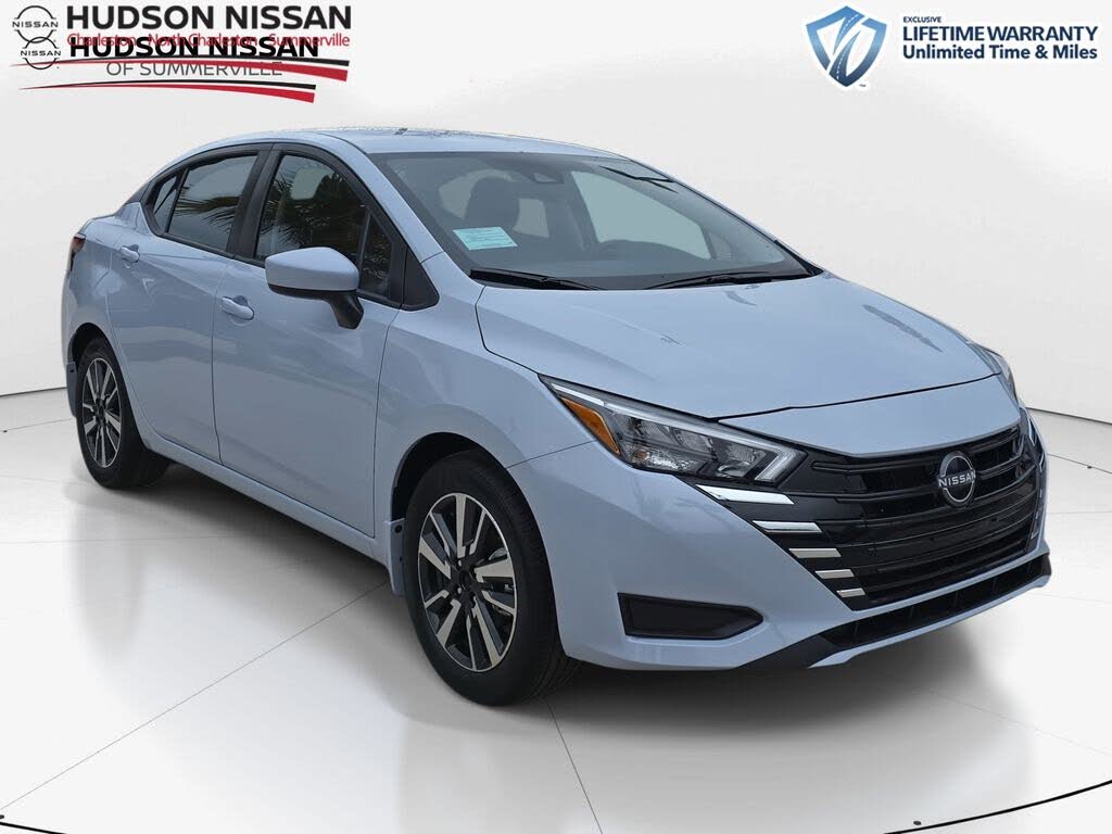 2025 Nissan Versa SV FWD