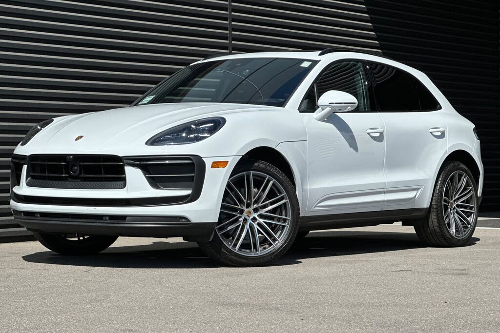 2025 Porsche Macan