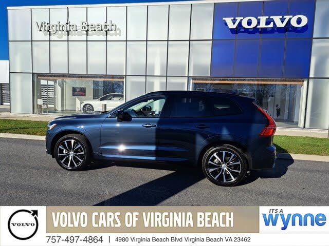 2025 Volvo XC60 B5 Plus Dark Theme AWD