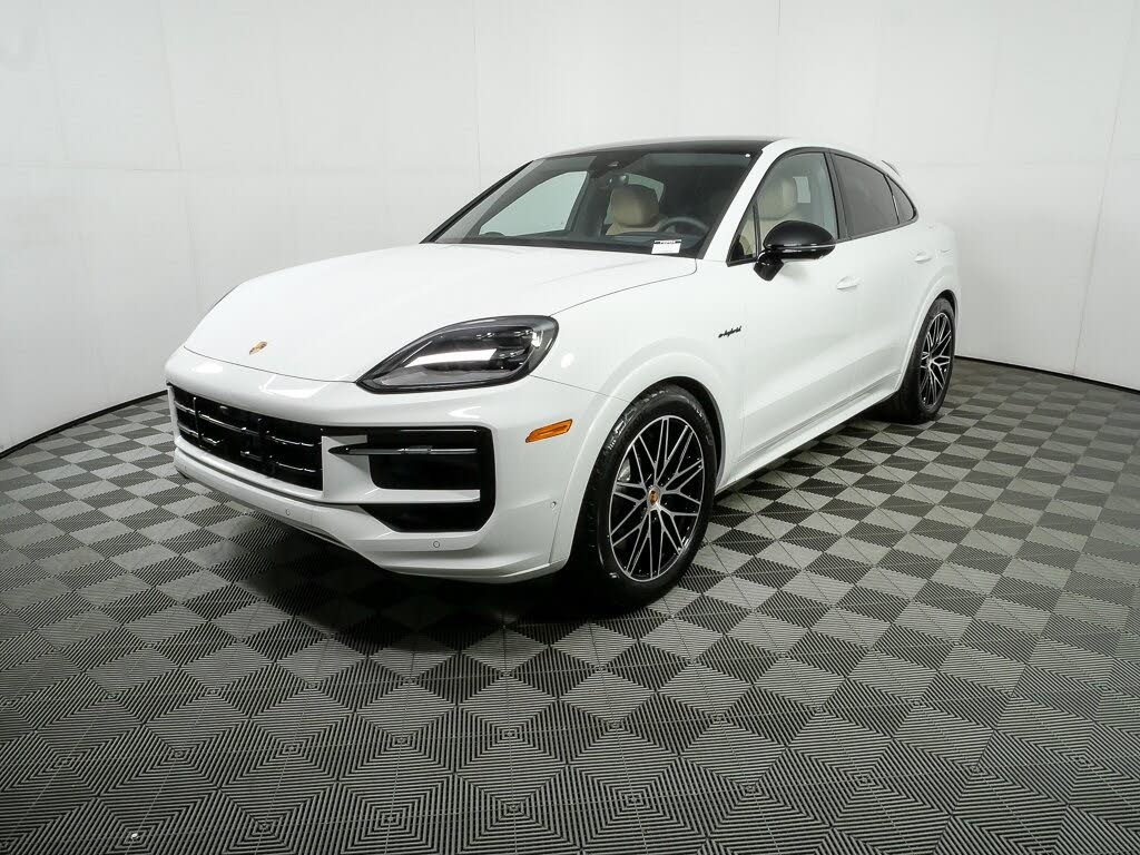 2026 Porsche Cayenne Coupe AWD
