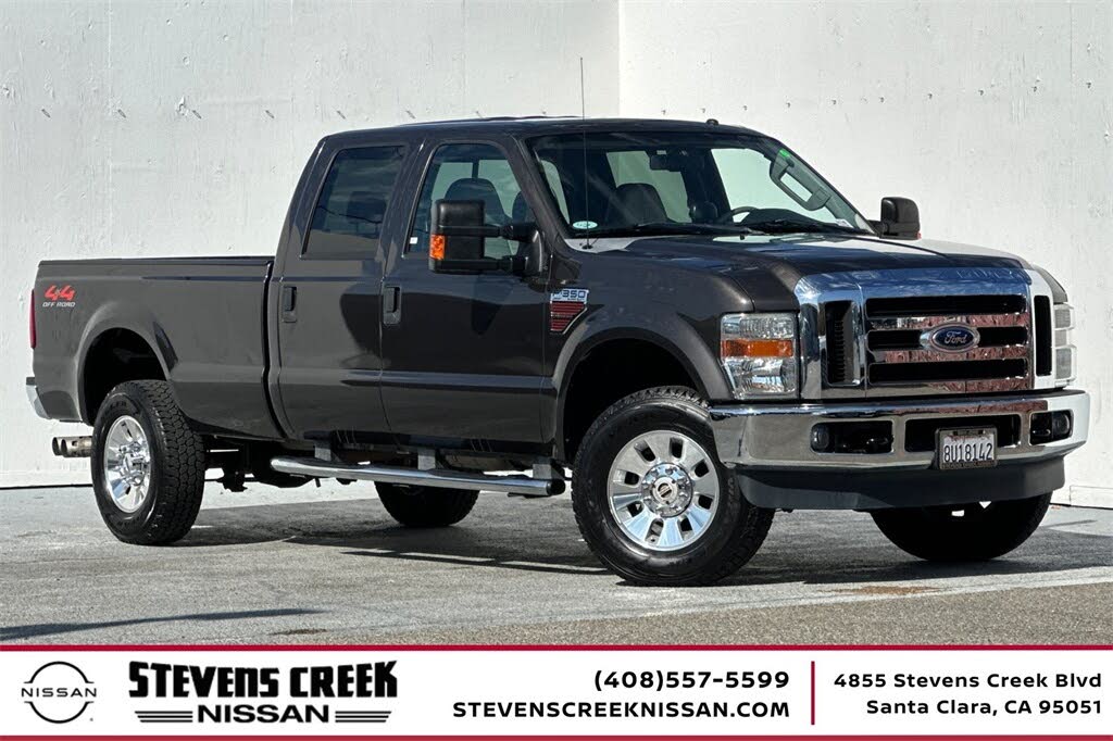 2008 Ford F-350 Super Duty Lariat Crew Cab 4WD