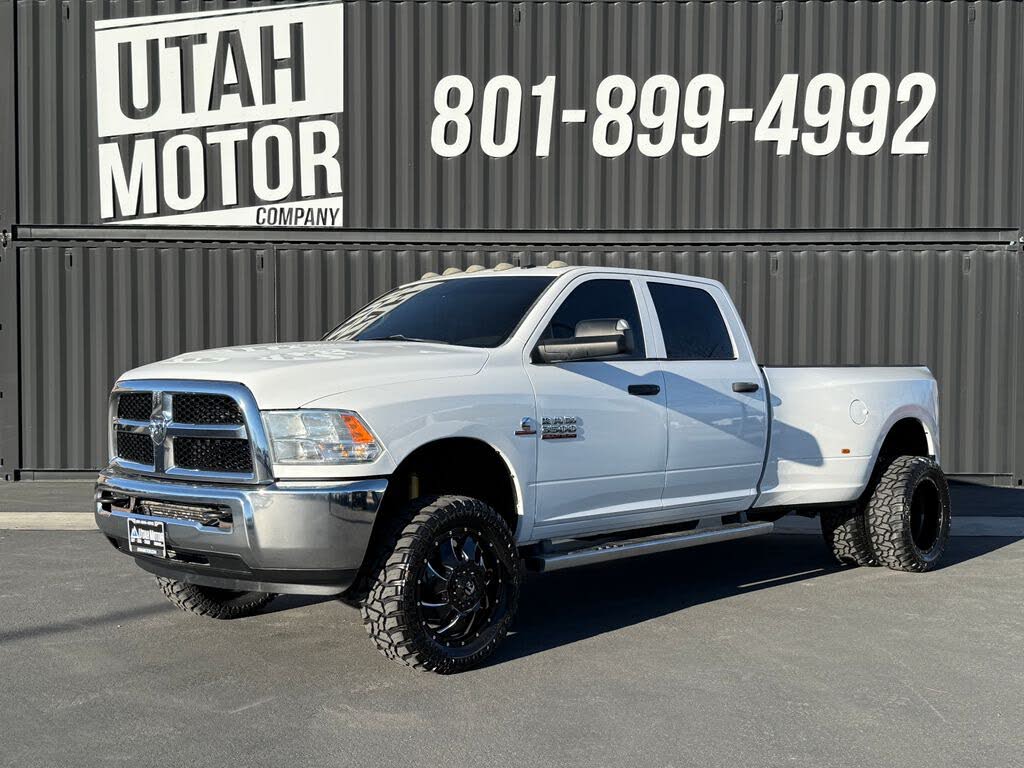 2015 RAM 3500 Tradesman Crew Cab LB DRW 4WD