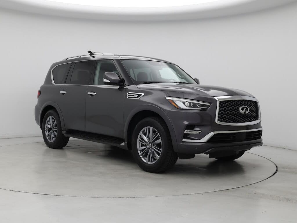 2022 INFINITI QX80 Luxe RWD