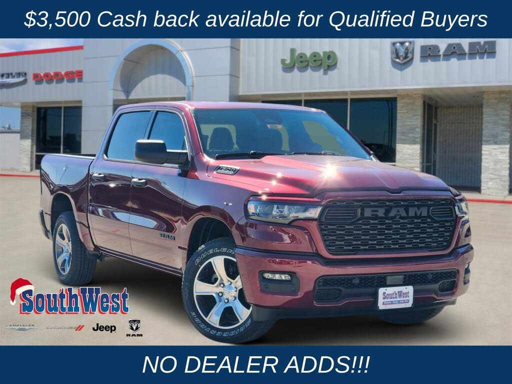 2026 RAM 1500 Express Crew Cab 4WD