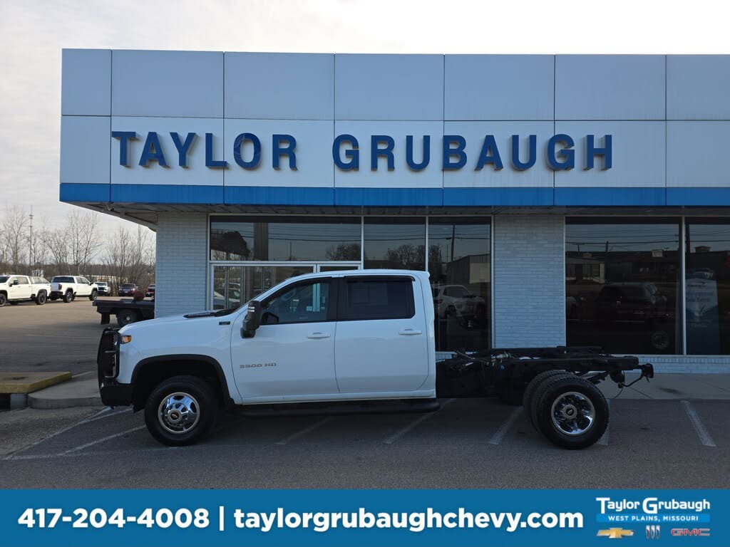 2023 Chevrolet Silverado 3500HD Chassis LT Crew Cab 4WD