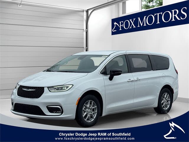 2026 Chrysler Pacifica Select FWD
