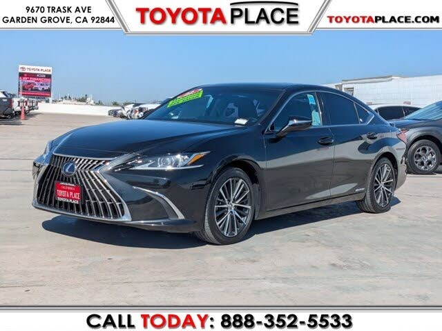 2022 Lexus ES Hybrid 300h FWD