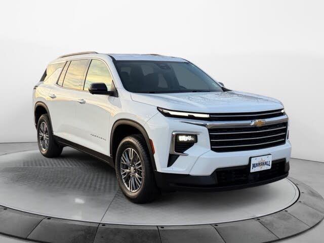 2024 Chevrolet Traverse LT FWD