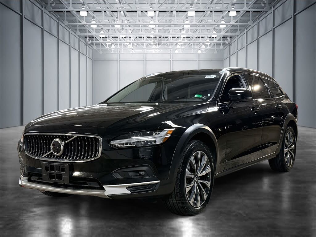 2024 Volvo V90 Cross Country B6 Plus AWD