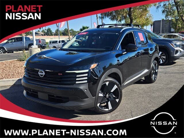 2025 Nissan Kicks SR FWD