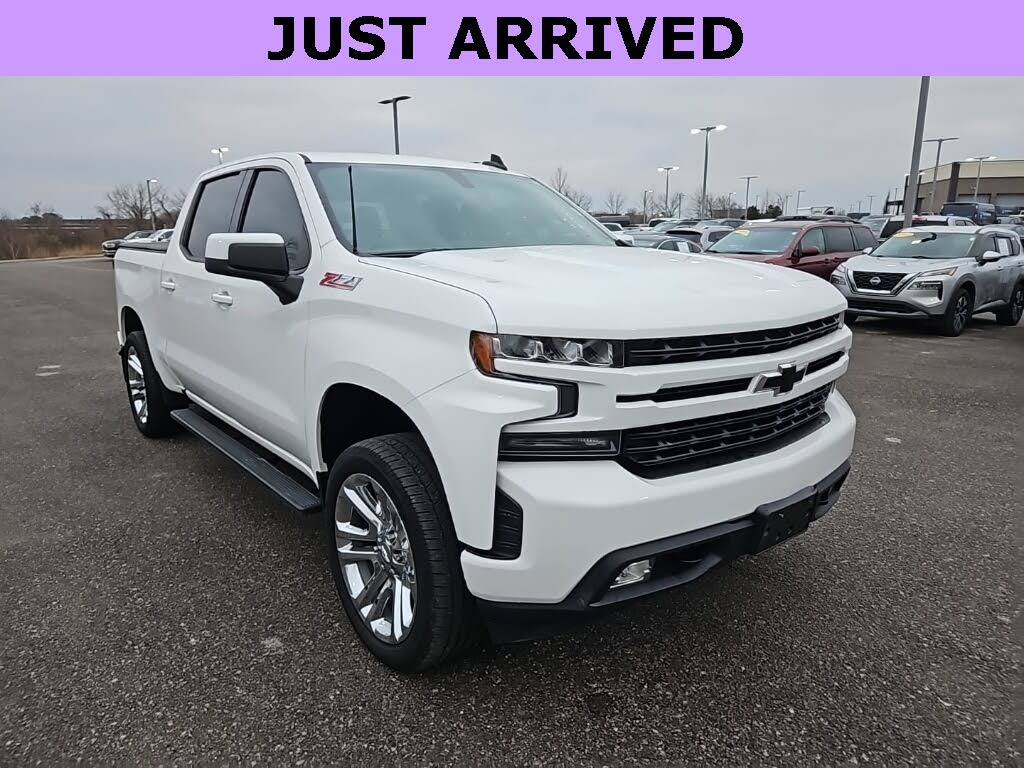 2020 Chevrolet Silverado 1500 RST Crew Cab 4WD