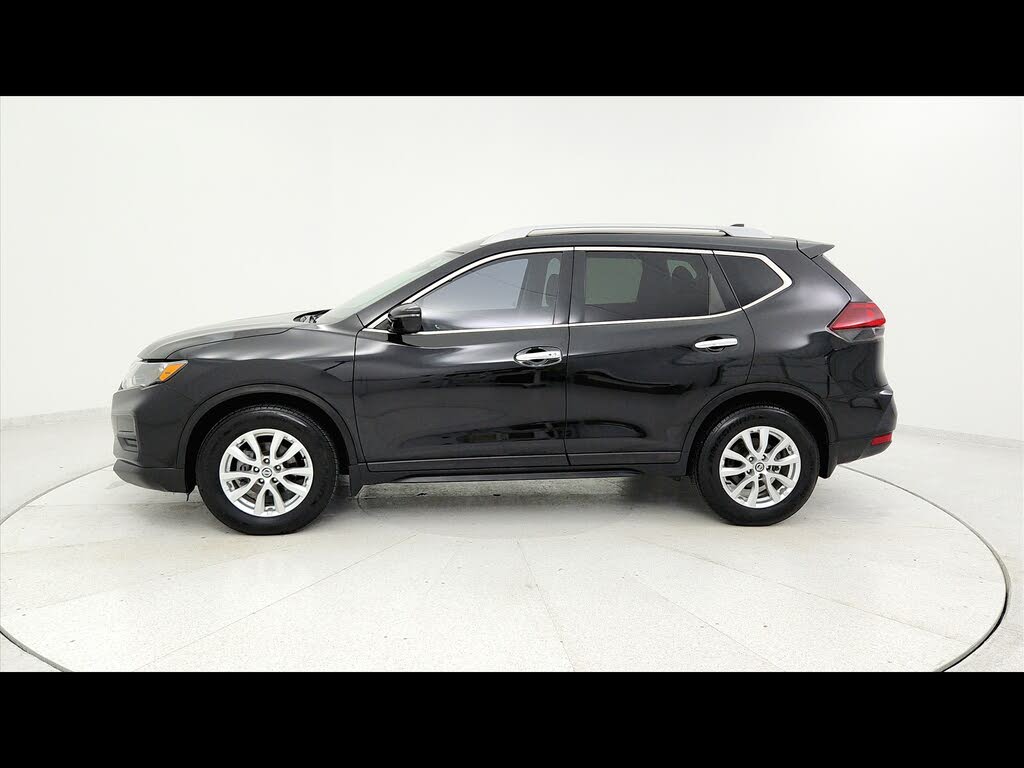 2020 Nissan Rogue SV FWD