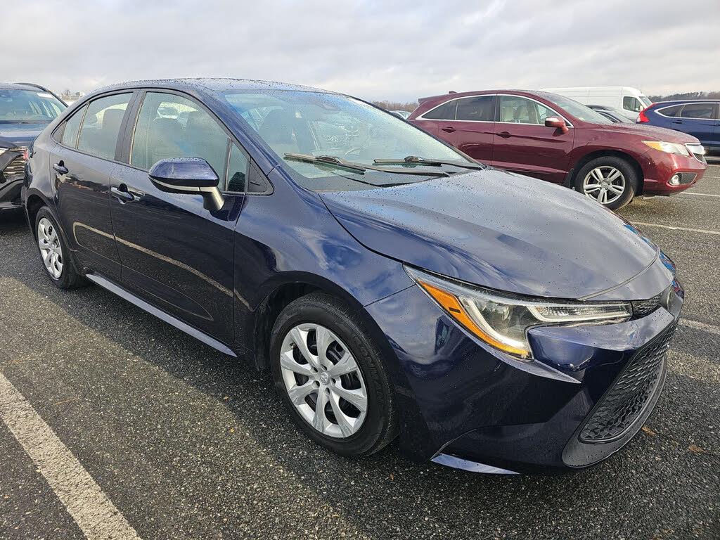 2022 Toyota Corolla LE FWD