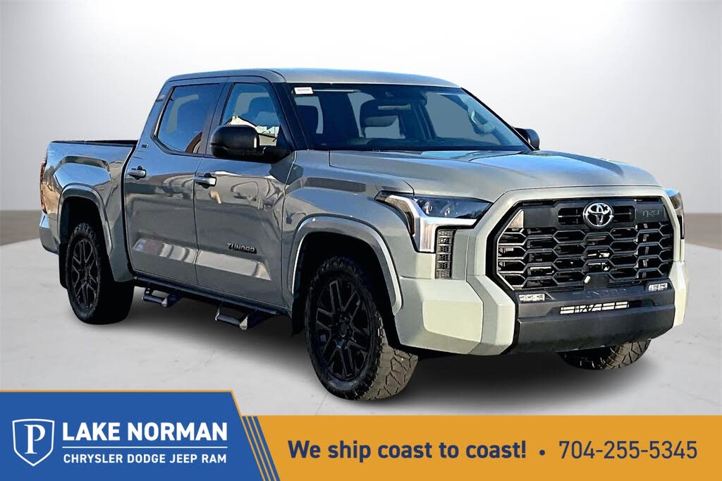2024 Toyota Tundra SR5 CrewMax Cab 4WD