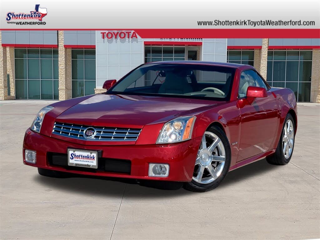 2005 Cadillac XLR RWD