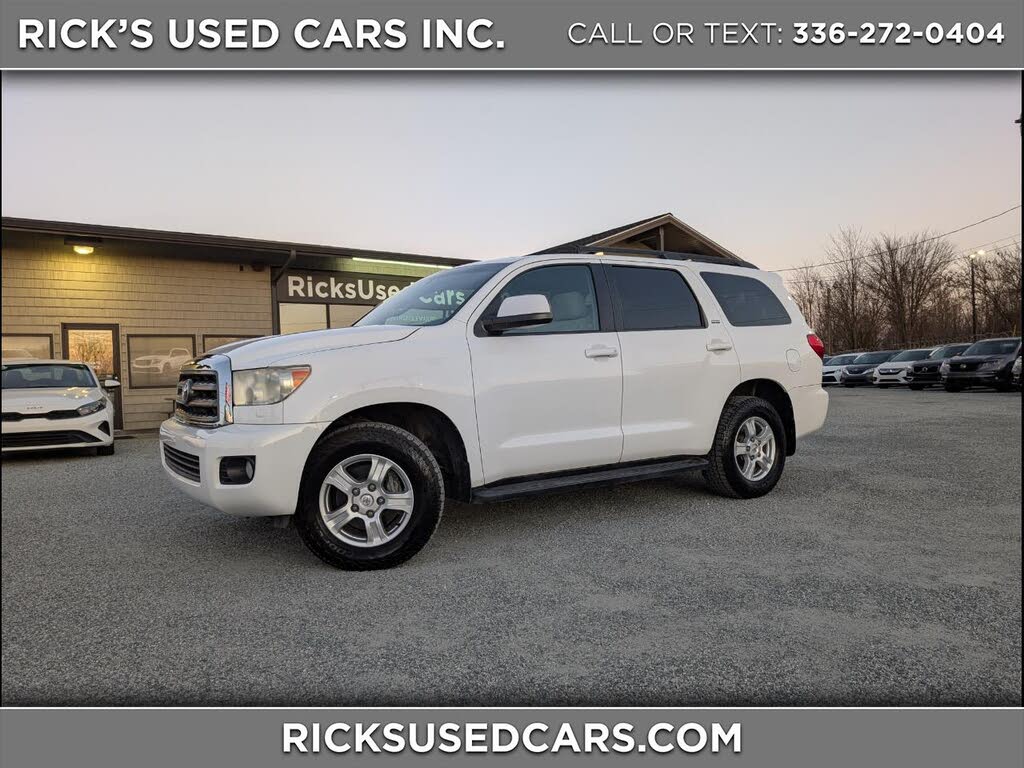 2013 Toyota Sequoia SR5 4WD